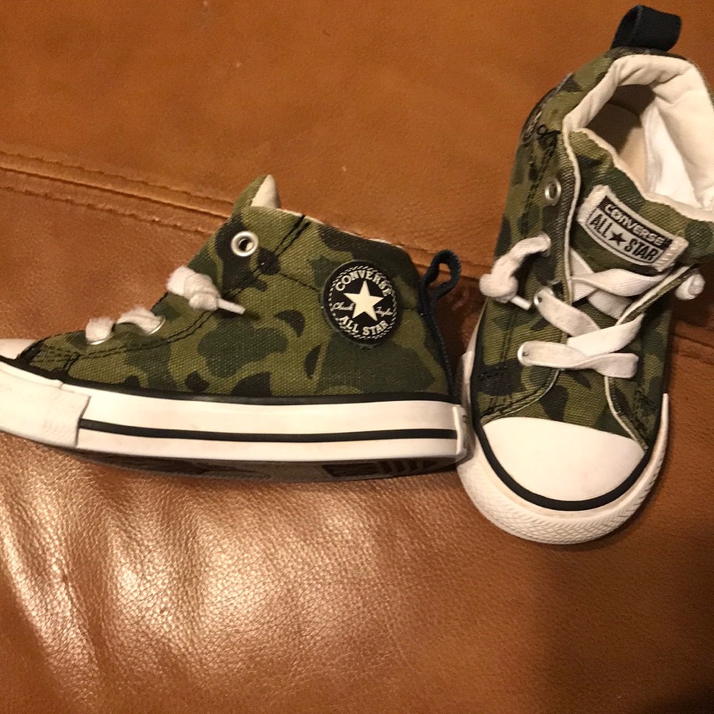 Toddler converse